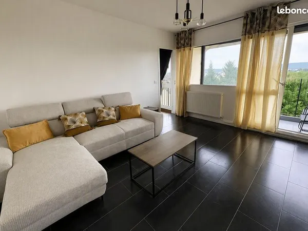 Logement en colocation pour 3 personnes de 78m²