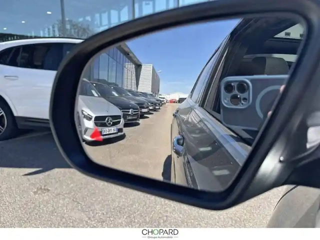 Mercedes Eqa 250+ — photo 11