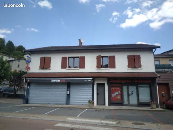 A louer, Valsonne, grand appartement de 150 m²