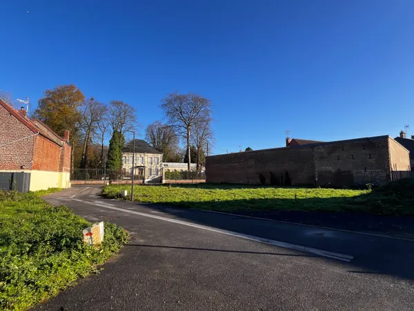 Terrain en lotissement 408 m²