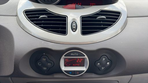 Renault Twingo 1.2 LEV 75 - Initiale – 2013 – 97550 km – Bicarburation essence bioéthanol – Boîte Manuelle — photo 22