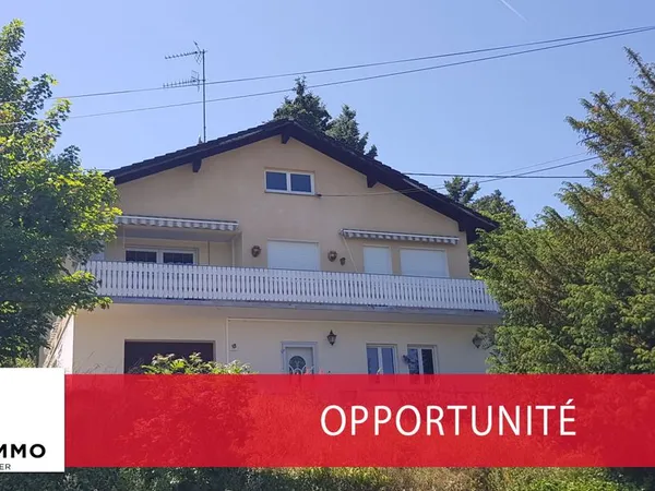 Maison de village 8 pièces 220 m²
