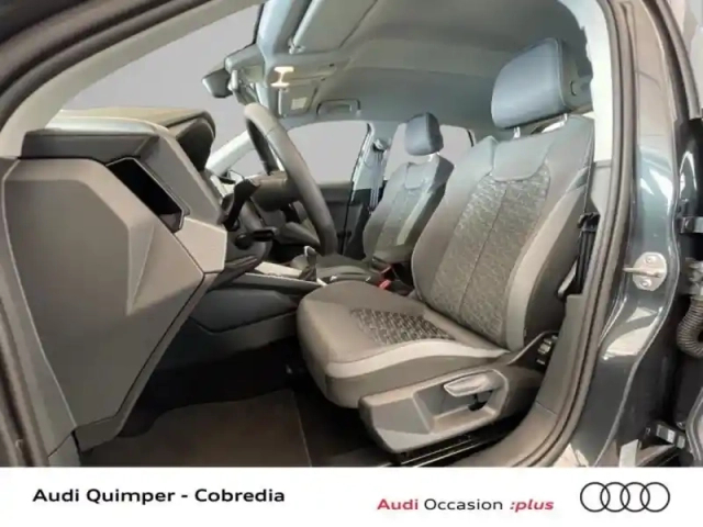 Audi A1 sportback 25 tfsi 95ch design s tronic 7 — photo 7