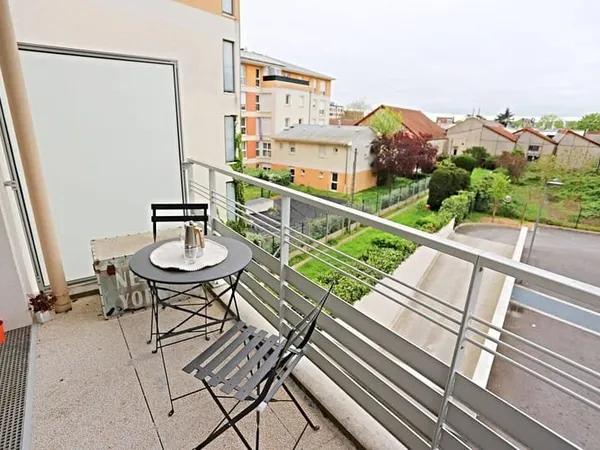 Appartement 1 pièce 83 m²