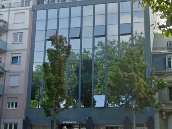 Bureaux 242 m²