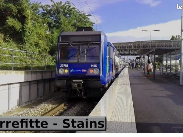 Place de parking au pied du RER PIERREFITTE - STAINS