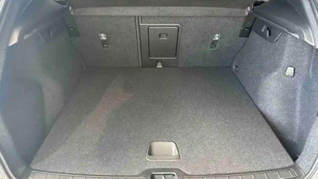 Volvo Xc40 t4 recharge 129+82 ch dct7 — photo 5