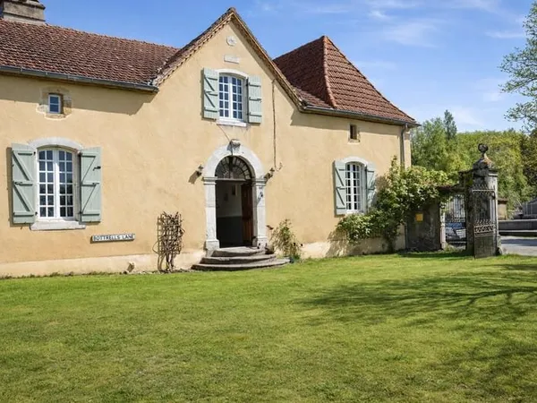 Maison de village de caractère à vendre proche de Maubourguet