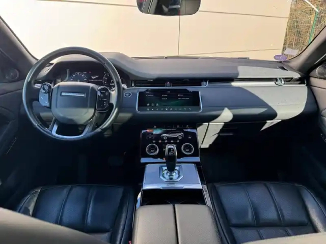 Land Rover Range Rover evoque mark i p300e phev awd bva8 — photo 10