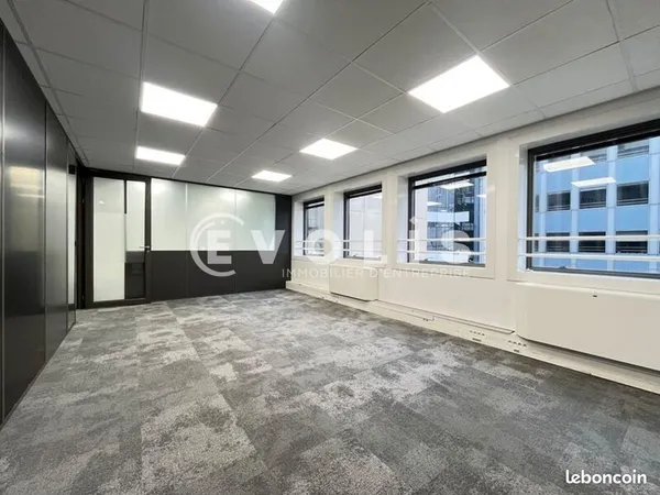 Bureaux 167 m²