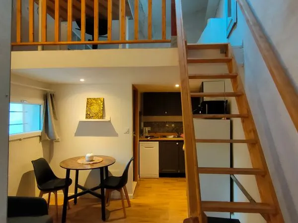 Studio meublé avec belles prestations