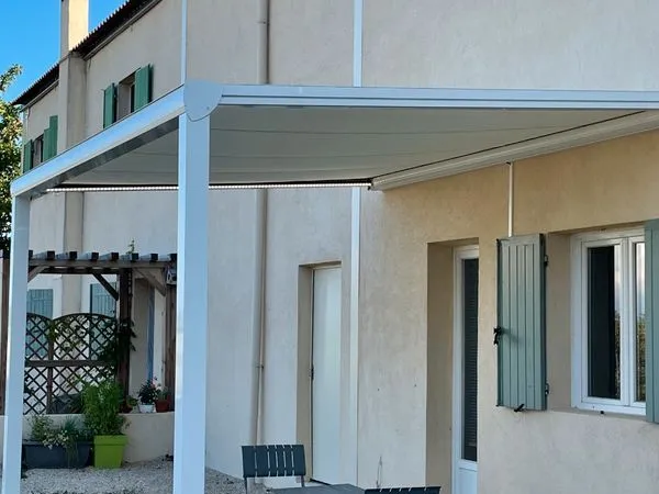Maison Location Villelaure 3p 90m² 930€