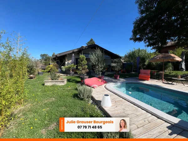 Maison individuelle rénovée avec piscine sur la commune de Perrignier