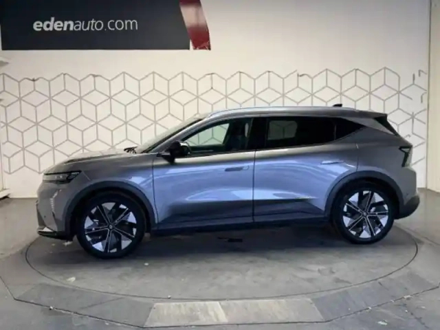 Renault Scenic e-tech électrique 220 ch grande autonomie — photo 21