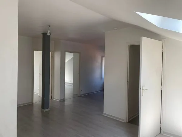 T3 23 avenue Jules Ferry St Chamond