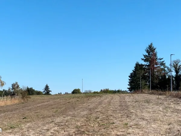 Terrain 1186 m² FEYTIAT