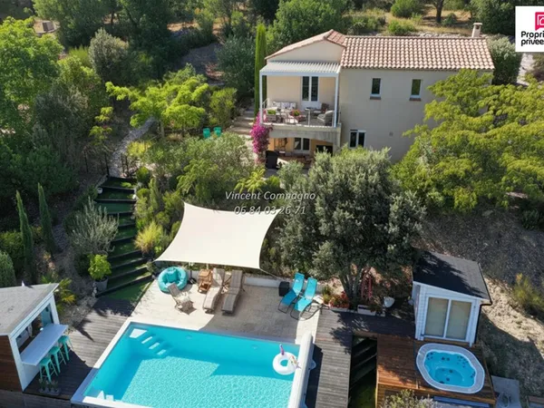Maison 6 pièces 170 m²