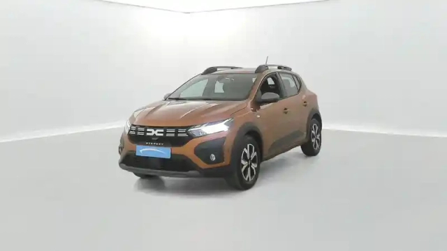 Dacia Sandero tce 110 — photo 10