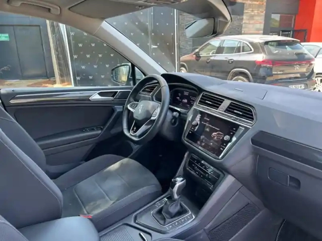 Volkswagen Tiguan elegance ehybrid — photo 13