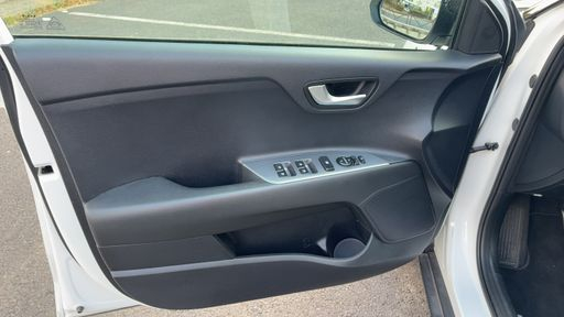 Kia Stonic 1.0 T-GDi 120 MHEV - GT Line Premium – 2022 – 28145 km – Hybride essence – Boîte Manuelle — photo 40