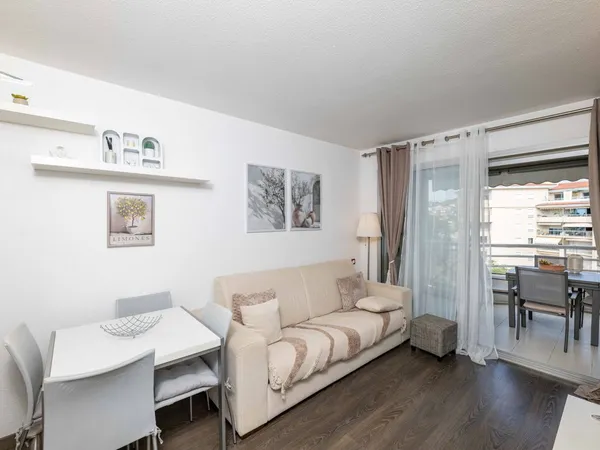Appartement de 32m2 à louer sur Antibes