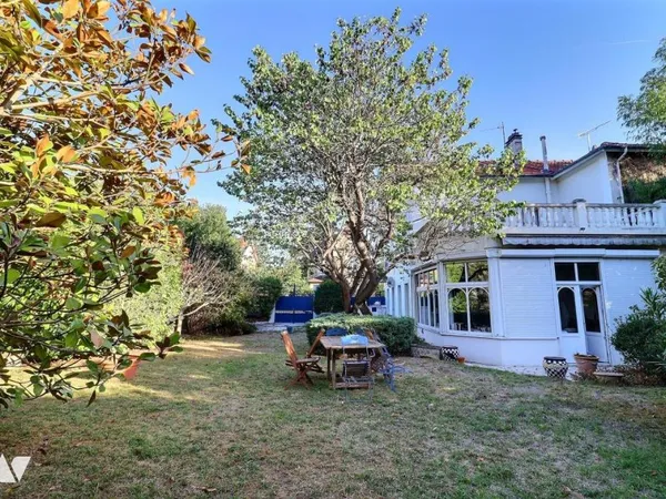 Maison 5 pièces 141 m²
