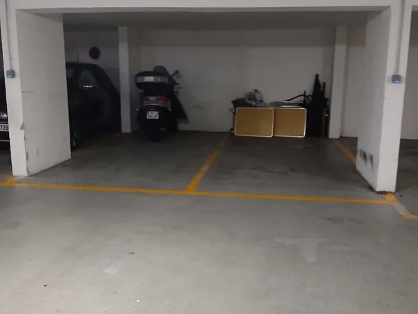 Parking 10 m²