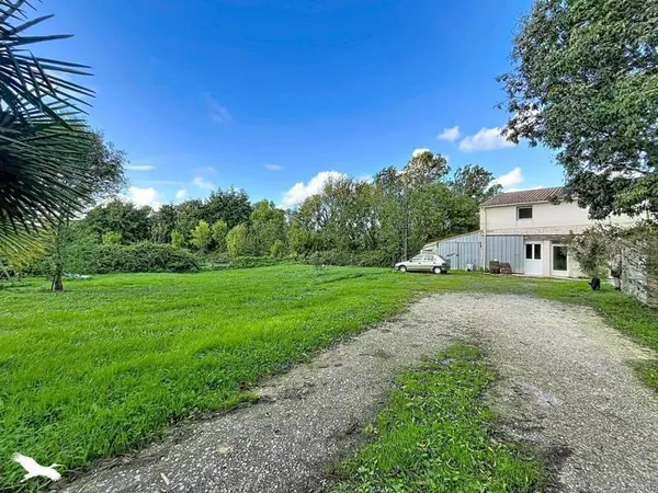 Maison 6 pièces 212 m²