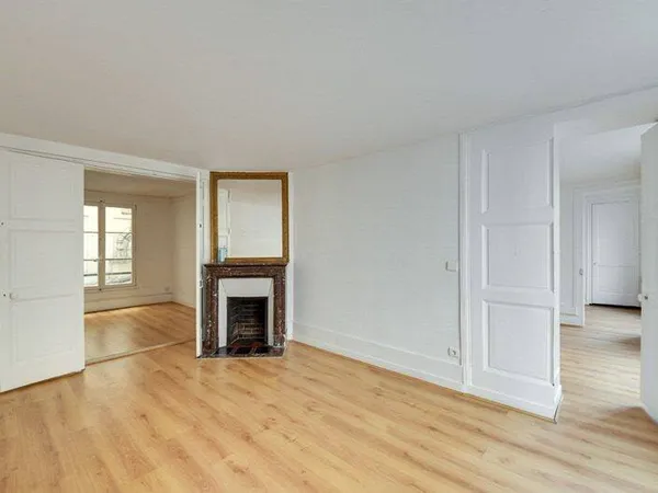 Bureaux 83 m²