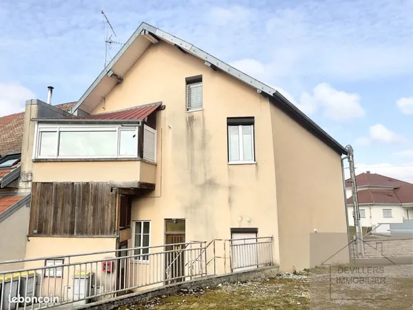 Immeuble de rapport 9 pièces 180 m²
