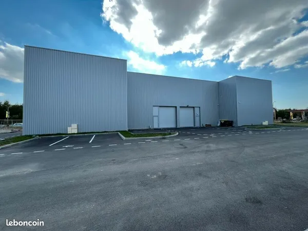 LOCAL D'ACTIVITE 351 m² LE HAVRE
