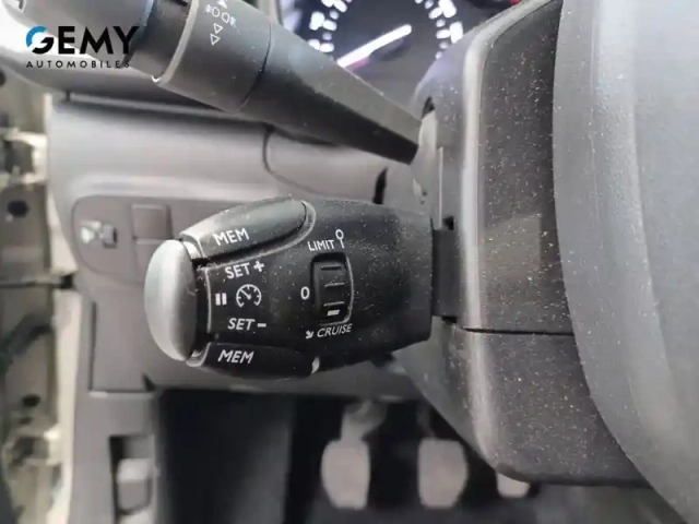 Citroën C3 puretech 83 s&amp;s bvm5 — photo 18