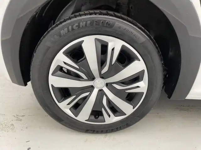 Peugeot 208 electrique 50 kwh 136 — photo 82