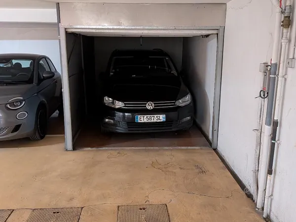 Loue parking