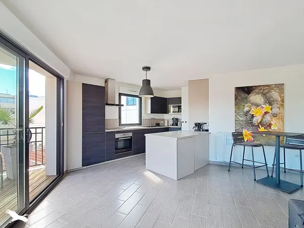 Appartement 3 pièces 81 m²
