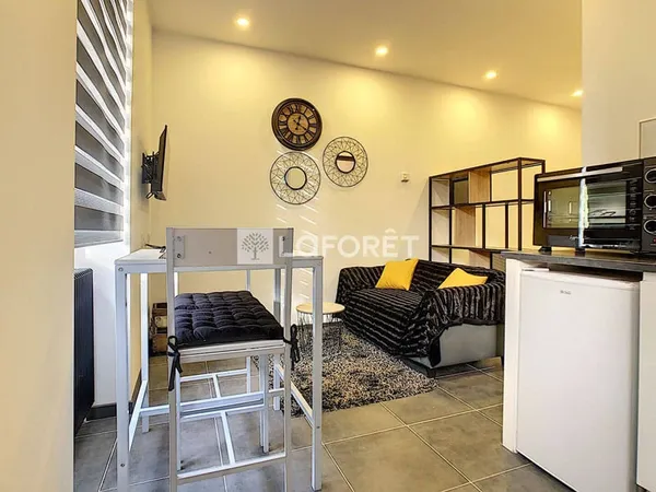 Studio 1 pièce 23 m²