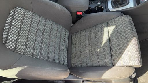 Audi Q3 2.0 TDI 140 Quattro - Ambition Luxe – 2013 – 143355 km – Diesel – Boîte Manuelle — photo 5