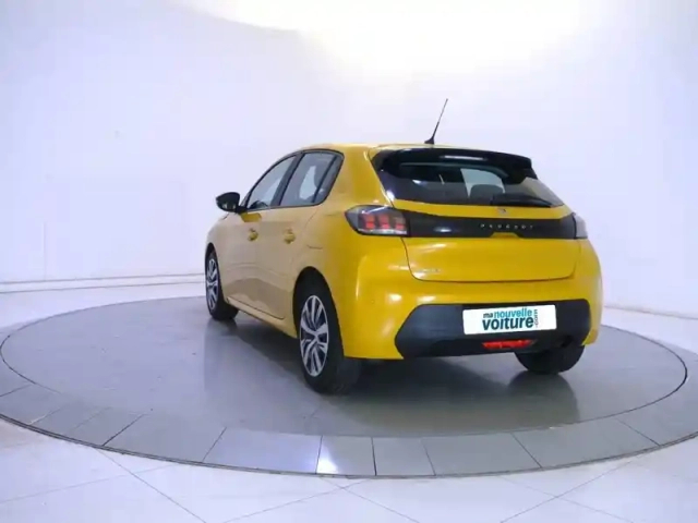 Peugeot 208 puretech 75 s&amp;s bvm5 — photo 7