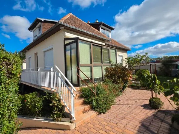 Maison 5 pieces sous sol complet