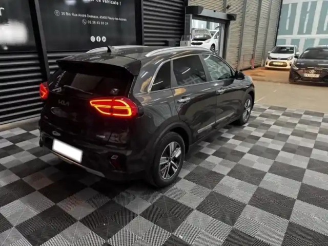 Kia Niro 1.6 gdi 105ch isg + plug-in 60.5ch active dct6 5cv — photo 4