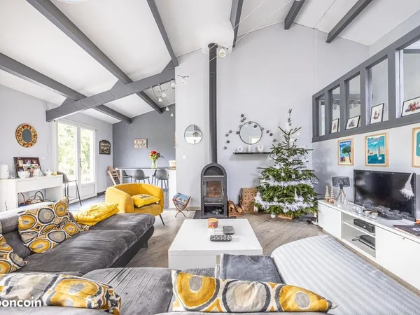 Maison 5 pièces 143 m²