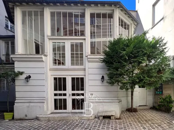 Loft 4 pièces 81 m²