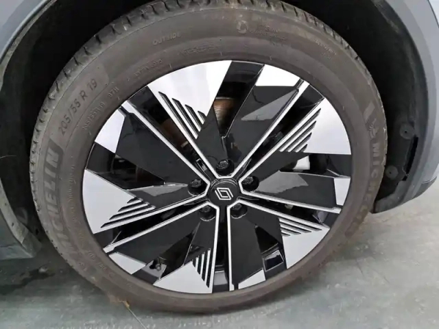 Renault Scenic e-tech electrique 220 ch grande autonomie — photo 108
