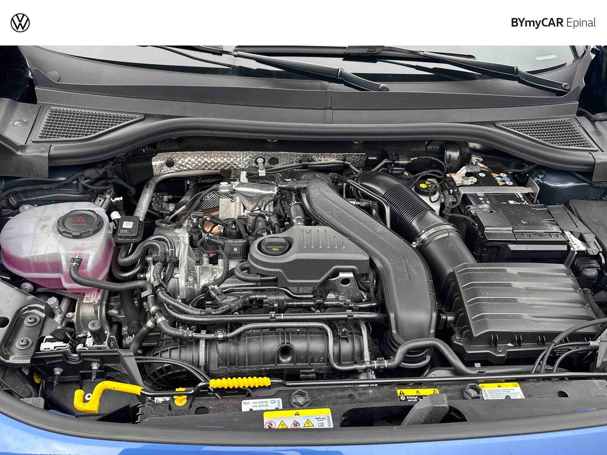 Volkswagen T-Roc 1.5 eTSI EVO2 Hybrid 150 ch DSG7 — photo 23