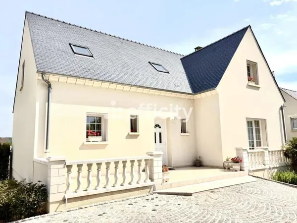 Maison 6 pièces 180 m²