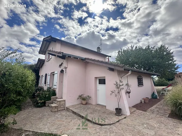 Maison 5 pièces 106 m²