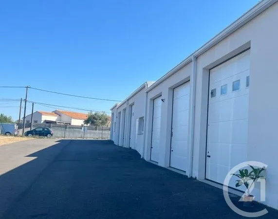 Parking 32 m²