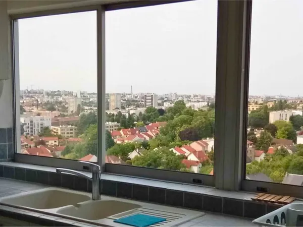 Vends T5 meublé de 72m² à Fresnes -Idéal investisseur (rent. Nette >10% possible) 4 chambres, lumine