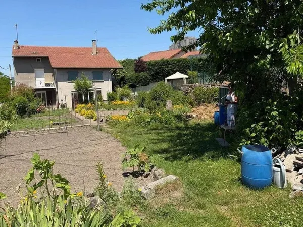 Maison 4 pièces 176 m²