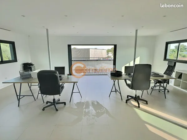 Bureaux 81 m² ANDERNOS LES BAINS
